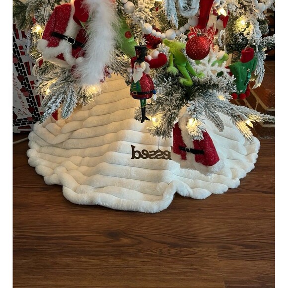 Christmas Tree skirt white soft faux rabbit fur - Picture 1 of 7